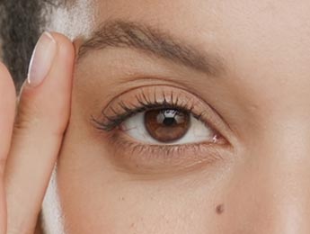 Paul Wilson Aesthetics - Eyelid Surgery